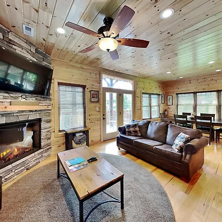 Villa Smoky Haven